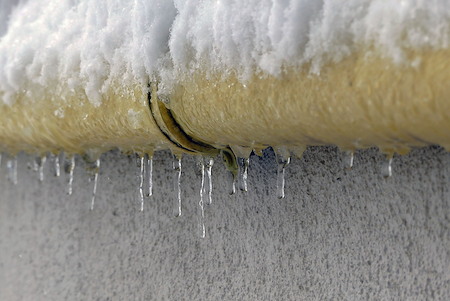 How to Prevent Frozen Pipes in Hartford City, Indiana This Winter Thumbnail