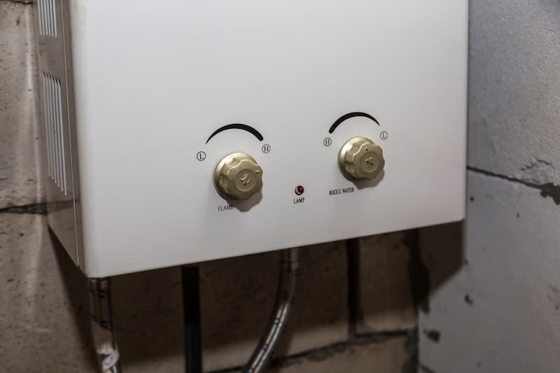 Why Upgrade To A Tankless Water Heater Thumbnail