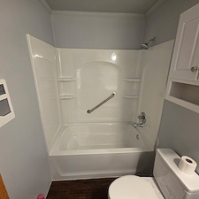 Affordable-Bathroom-Remodeling-in-Hartford-City-IN 4