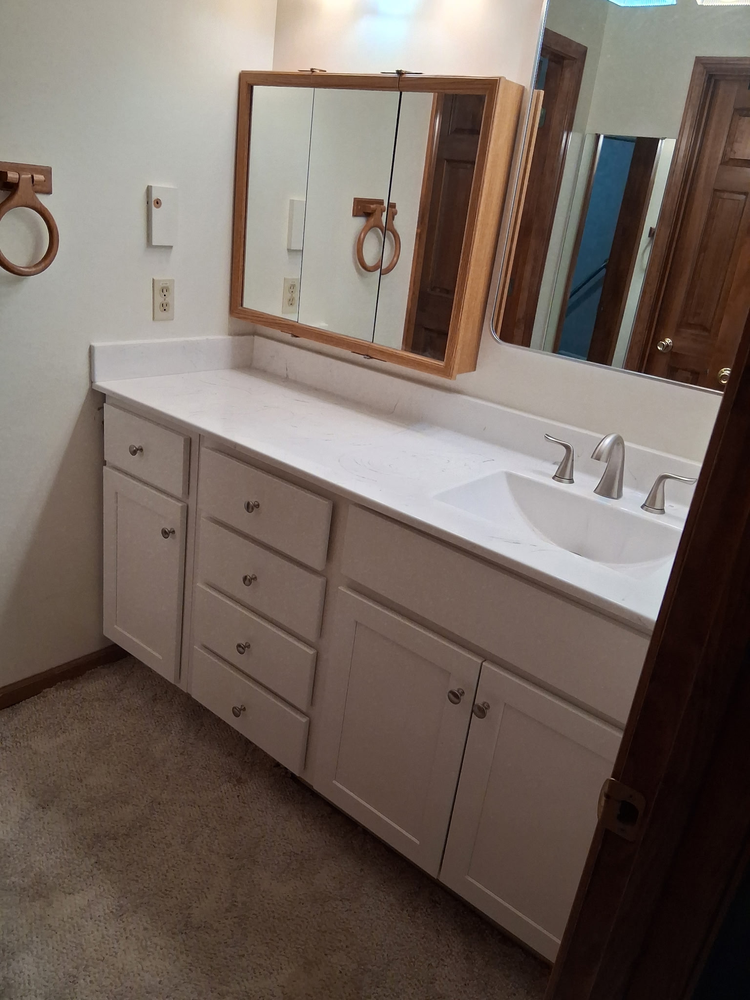 Quality Bathroom Vanity Installation in Hartford City, IN  Thumbnail